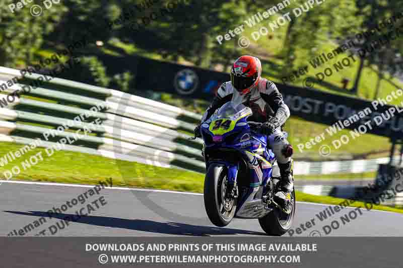 cadwell no limits trackday;cadwell park;cadwell park photographs;cadwell trackday photographs;enduro digital images;event digital images;eventdigitalimages;no limits trackdays;peter wileman photography;racing digital images;trackday digital images;trackday photos